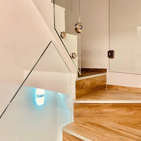 Casabella Casa Indipendente Con Corte كيودجا