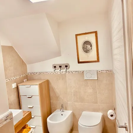بيت للعطل Casabella Casa Indipendente Con Corte كيودجا