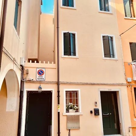بيت للعطل Casabella Casa Indipendente Con Corte كيودجا