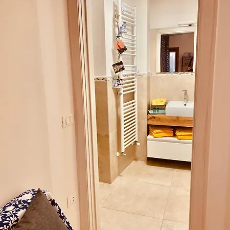 Casabella Casa Indipendente Con Corte بيت للعطل كيودجا